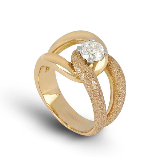 1940s 18KT Rose Gold Diamond Ring profile