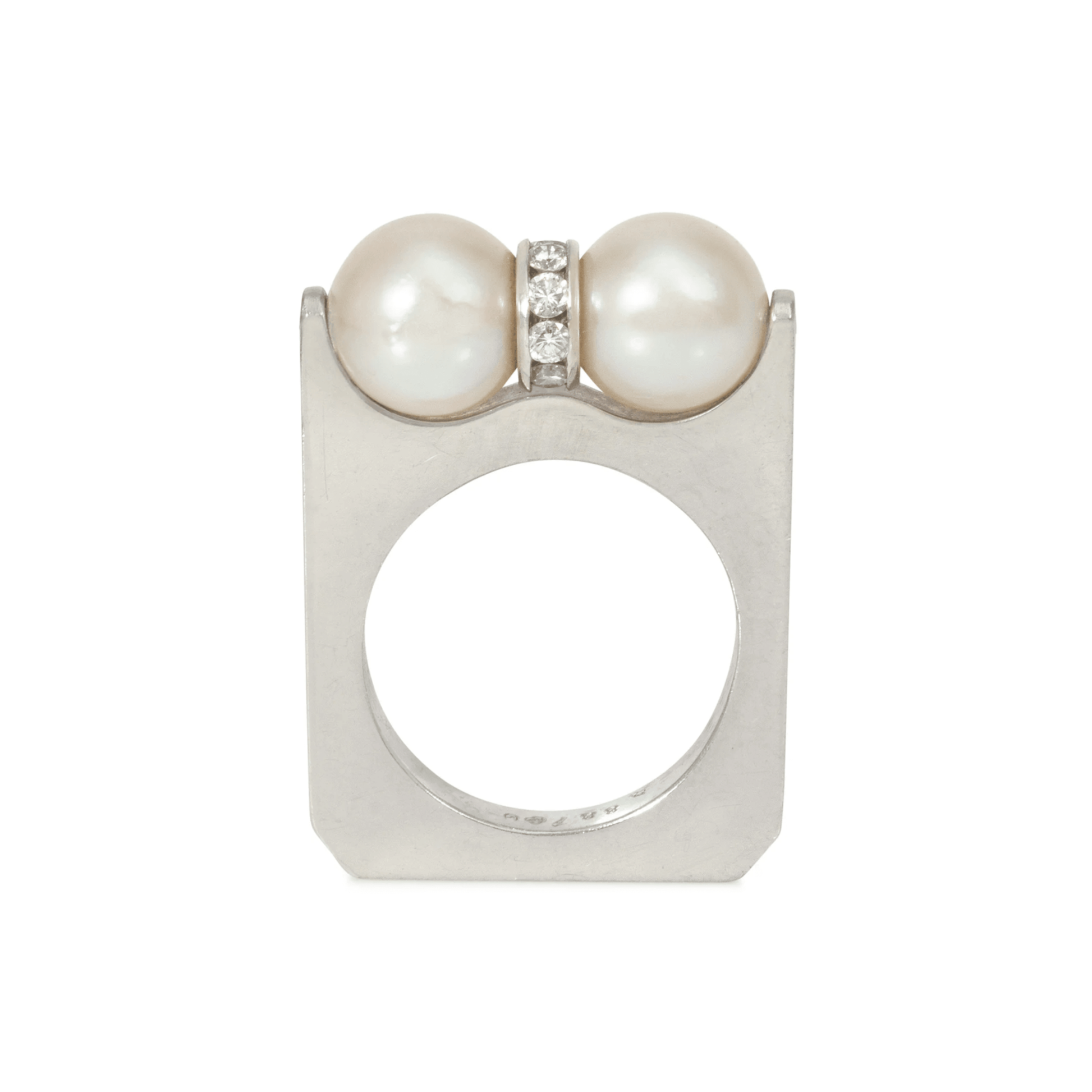 Cartier 1960s Platinum Cultured Pearl & Diamond Ring profile