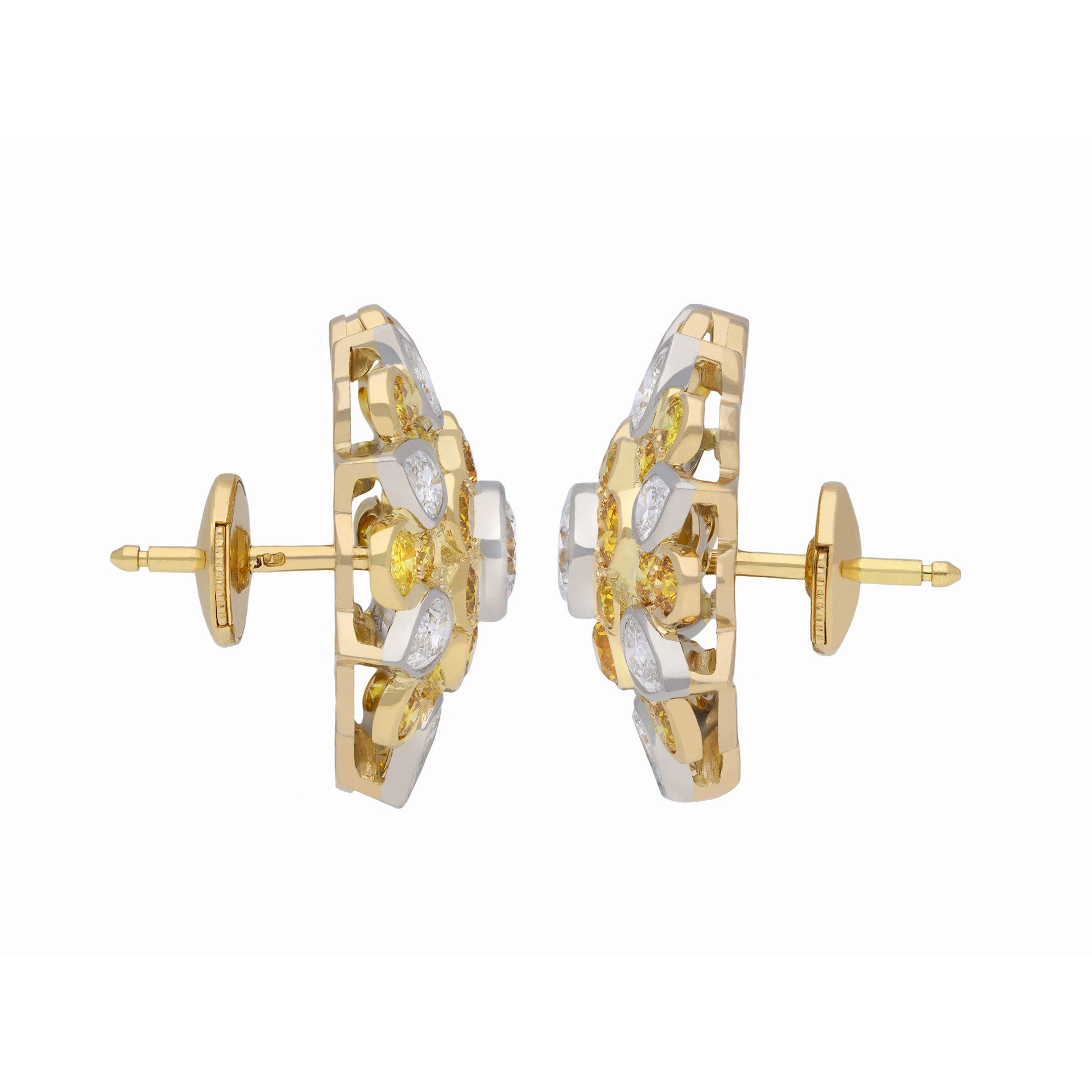 Kutchinsky London 1970s 18KT Yellow Gold Diamond Earrings side