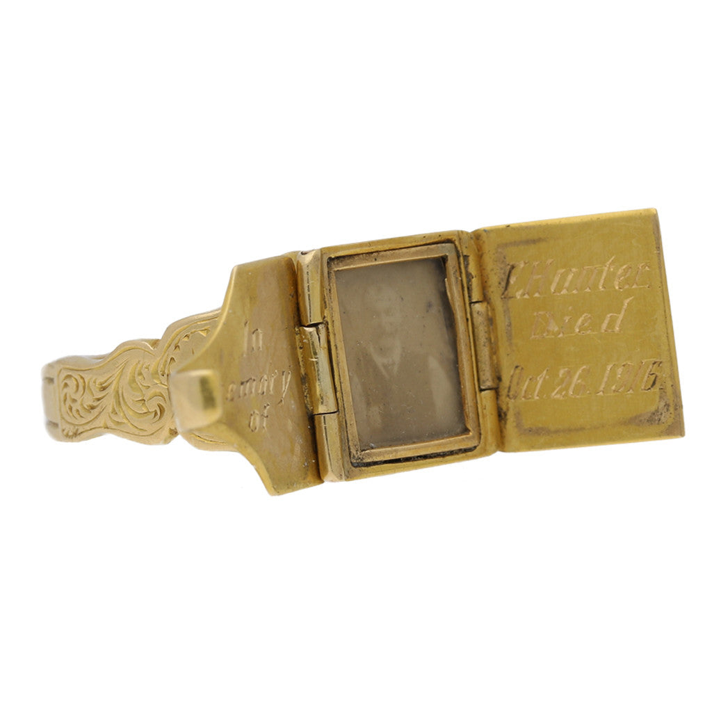 English Edwardian 18KT Yellow Gold Locket Ring locket