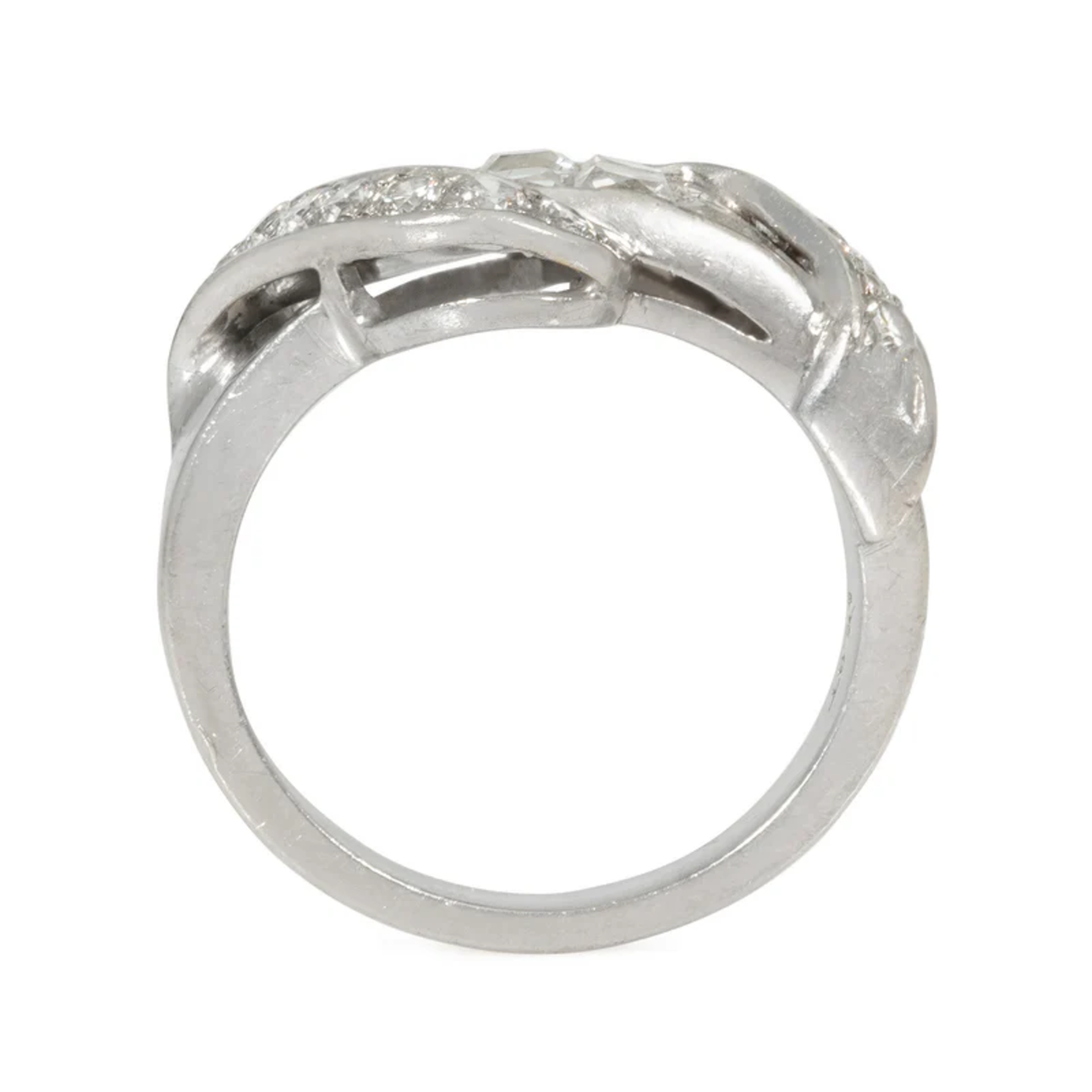Retro Platinum Diamond Ring profile