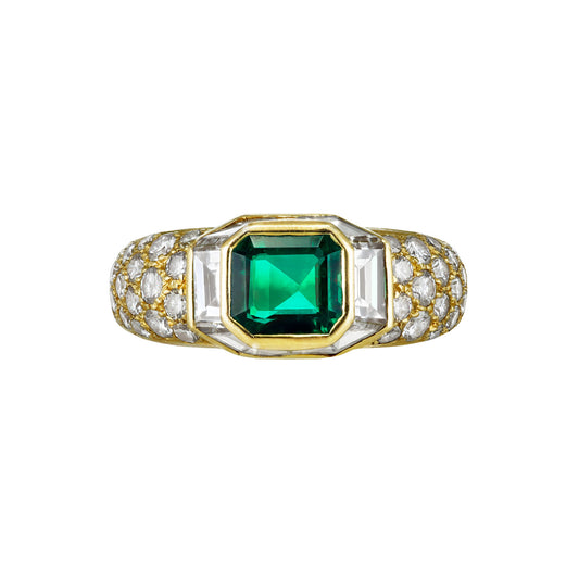 Boucheron French 1980s 18KT Yellow Gold Emerald & Diamond Ring front
