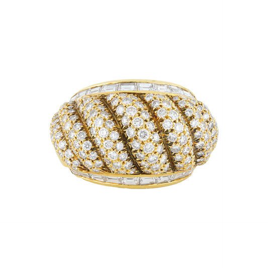 Van Cleef & Arpels 1950s 18KT Yellow Gold Diamond Ring front