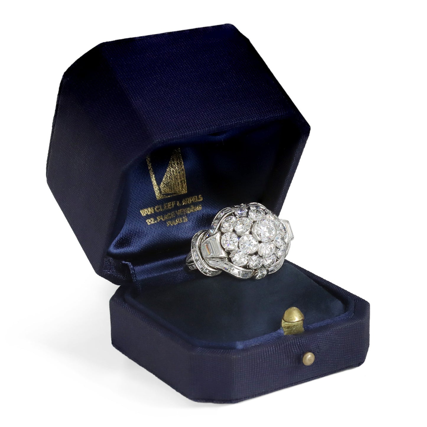 Van Cleef & Arpels 1950s Platinum Diamond Ring in box