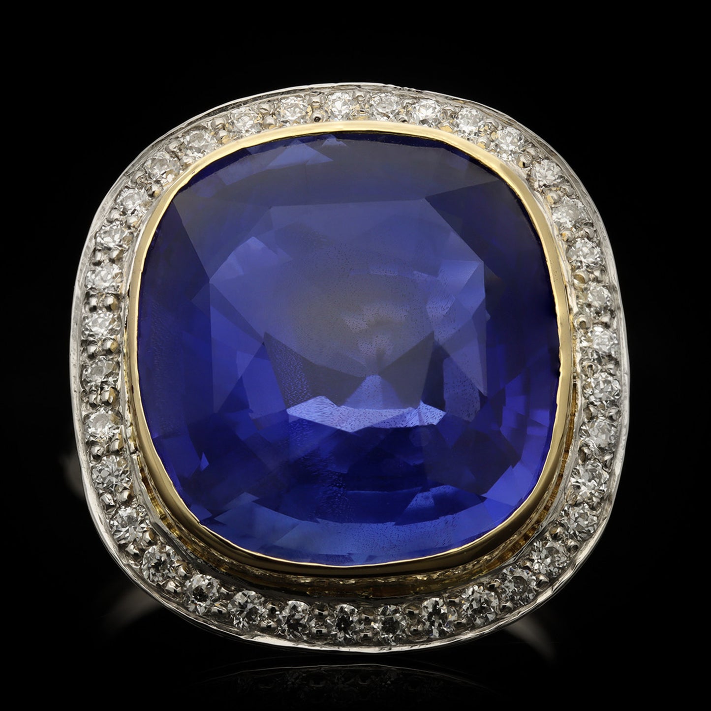 1930s Platinum & 18KT Yellow Gold Sapphire & Diamond Ring front