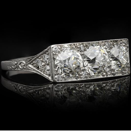 Art Deco Platinum Diamond Ring side
