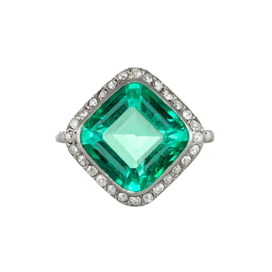 Edwardian Platinum Emerald & Diamond Ring front
