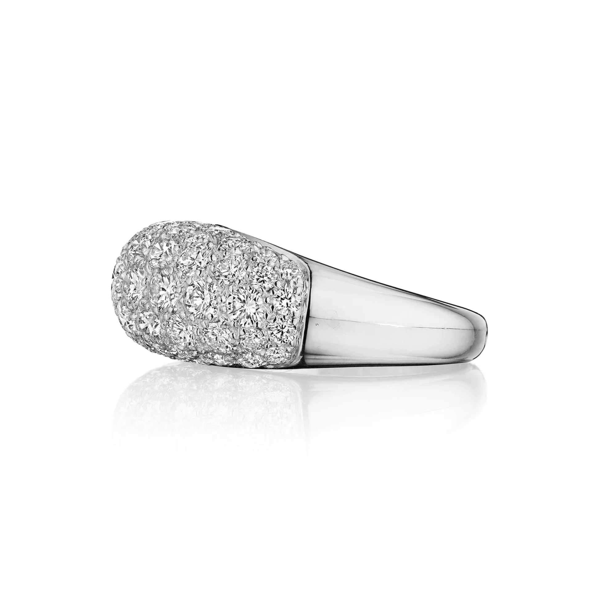Van Cleef & Arpels Paris 1980s Platinum Diamond Ring side