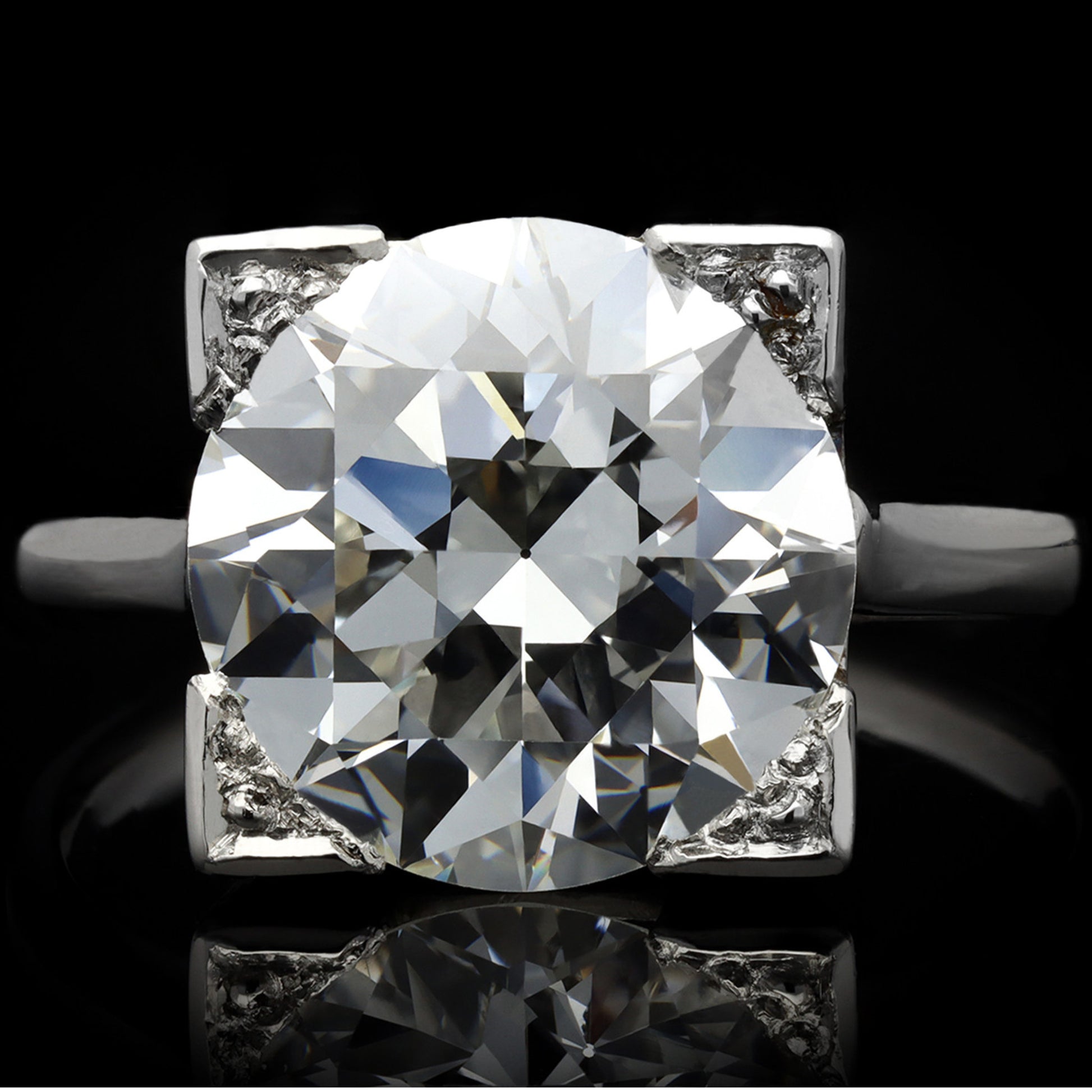 Art Deco Platinum Diamond Ring front