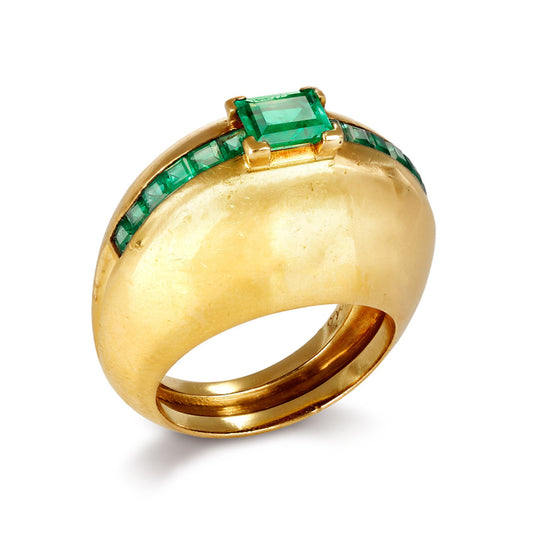 Cartier Paris 1960s 18KT Yellow Gold Emerald Ring profile