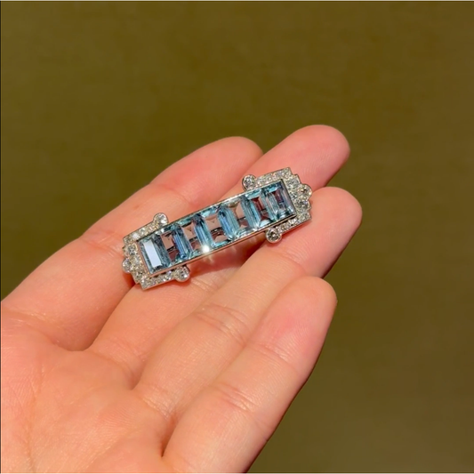 Cartier London Art Deco Platinum Aquamarine & Diamond Brooch front