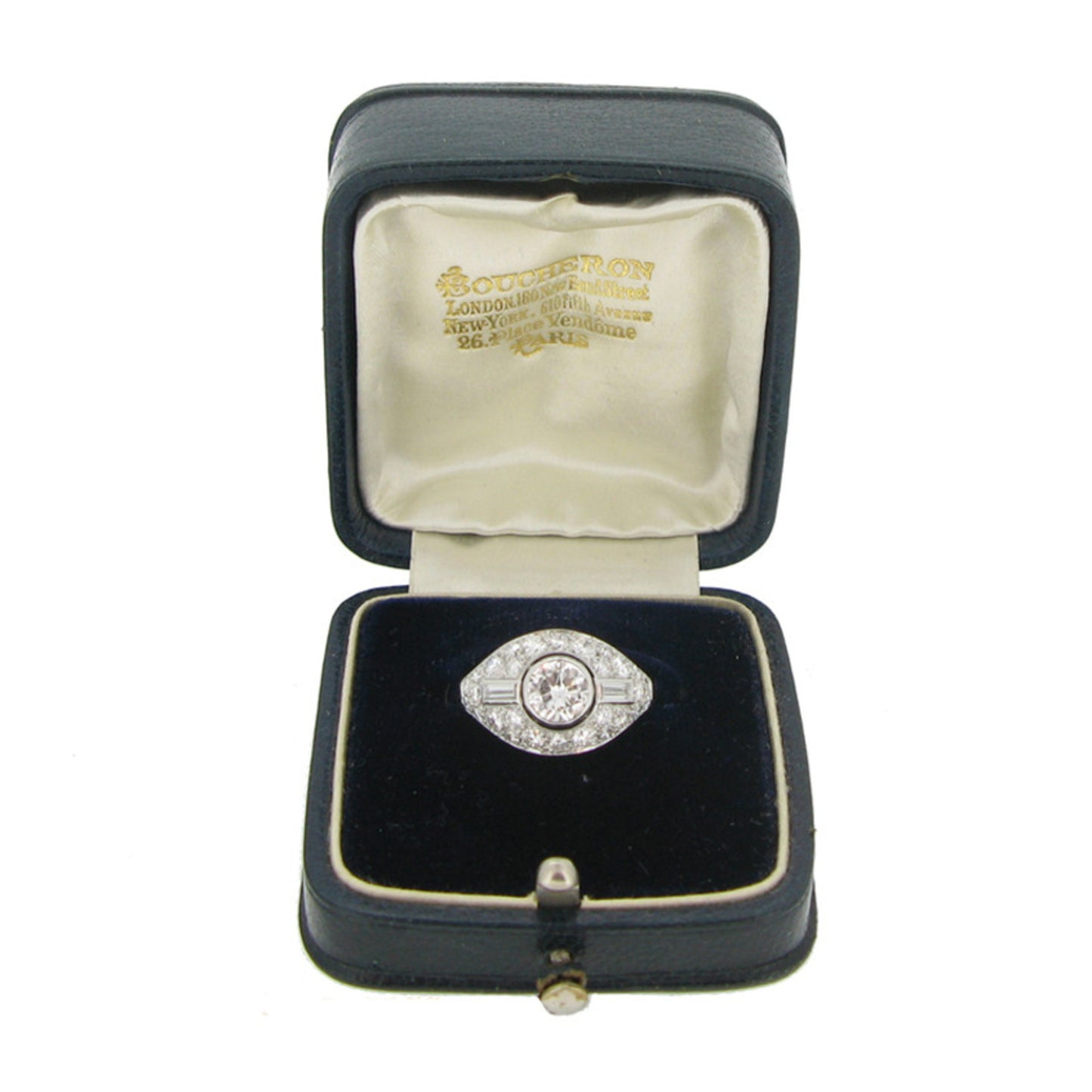 Boucheron Paris 1950s Platinum Diamond Ring in box