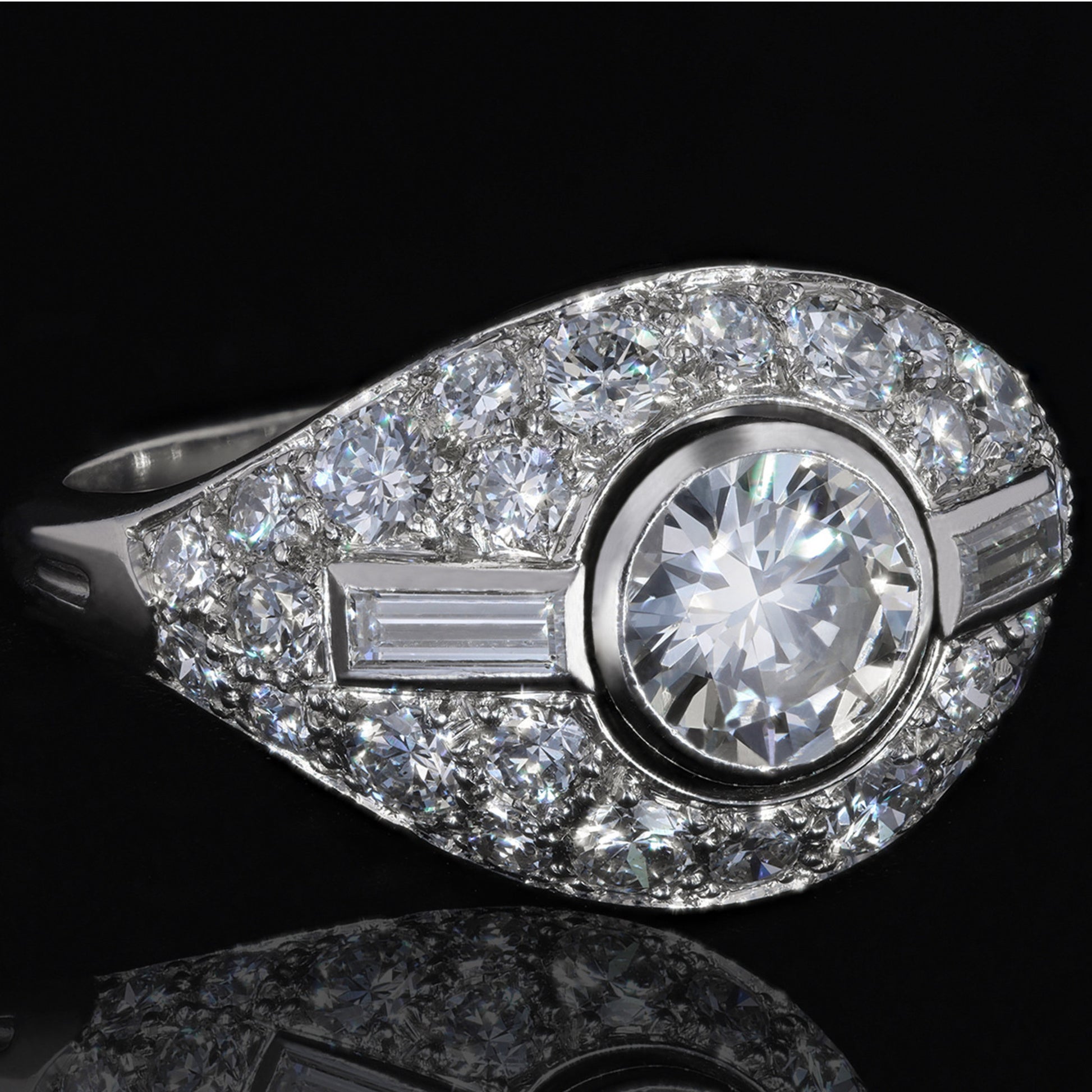 Boucheron Paris 1950s Platinum Diamond Ring front
