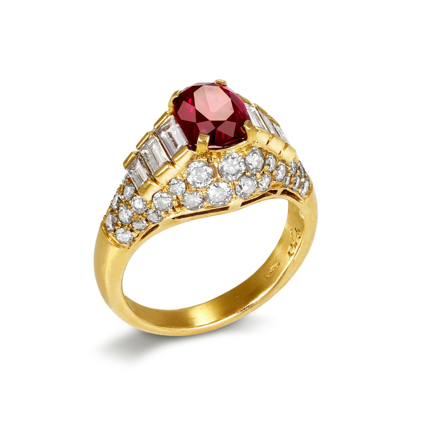 Bulgari Italian 1980s 18KT Yellow Gold Ruby & Diamond Ring profile