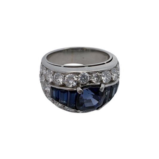 Bulgari 1960s Platinum Diamond Ring front