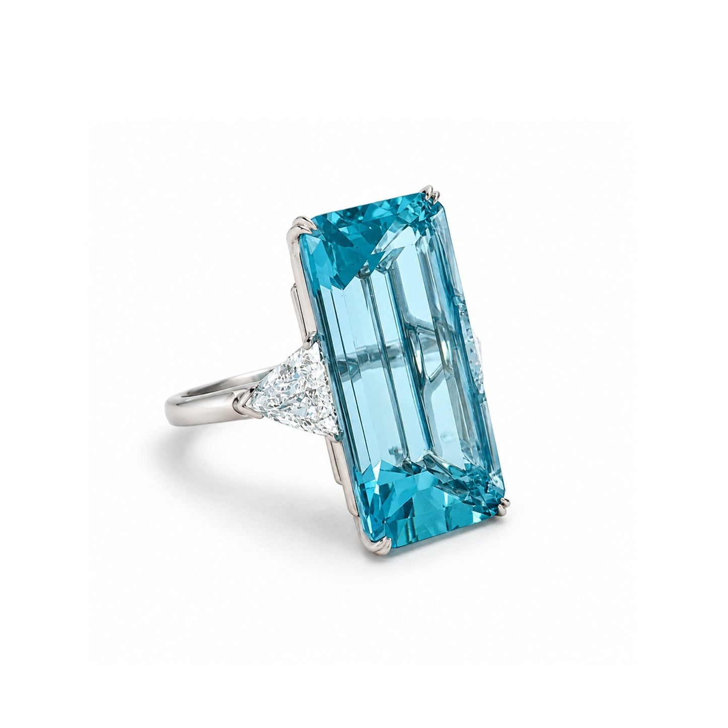 Post-1980s Platinum Aquamarine & Diamond Ring side