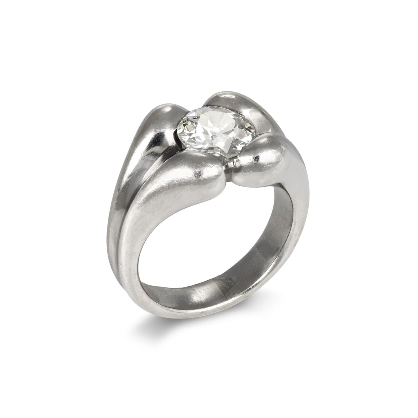 1940s Platinum Diamond Ring profile