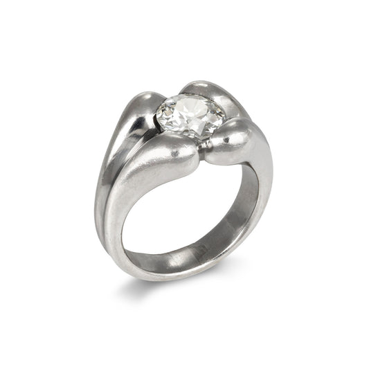1940s Platinum Diamond Ring profile