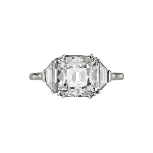 English Art Deco Platinum Diamond Ring front