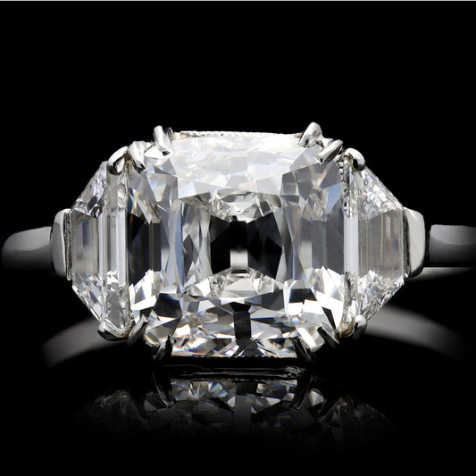 English Art Deco Platinum Diamond Ring front