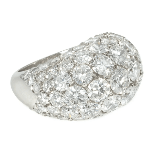 Van Cleef & Arpels France 1950s Platinum Diamond Ring side