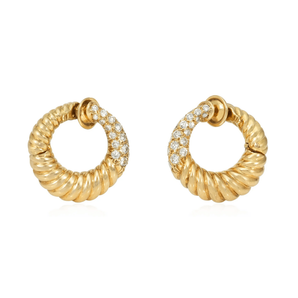 Van Cleef & Arpels Paris 1970s 18KT Yellow Gold Diamond Earrings front