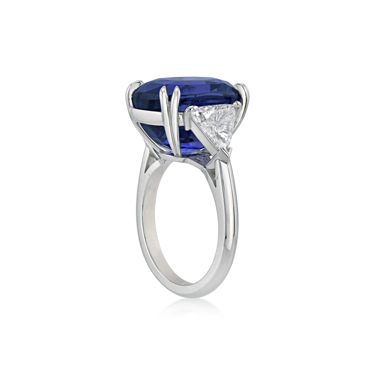 1980s Platinum Sapphire & Diamond Ring side