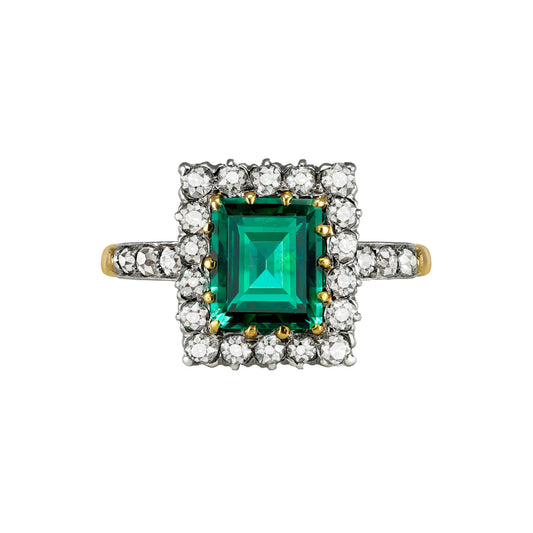 Edwardian 18KT Yellow Gold Emerald & Diamond Ring front