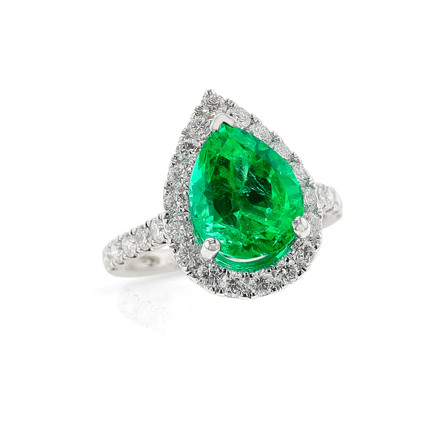 emerald ring from D'Deco
