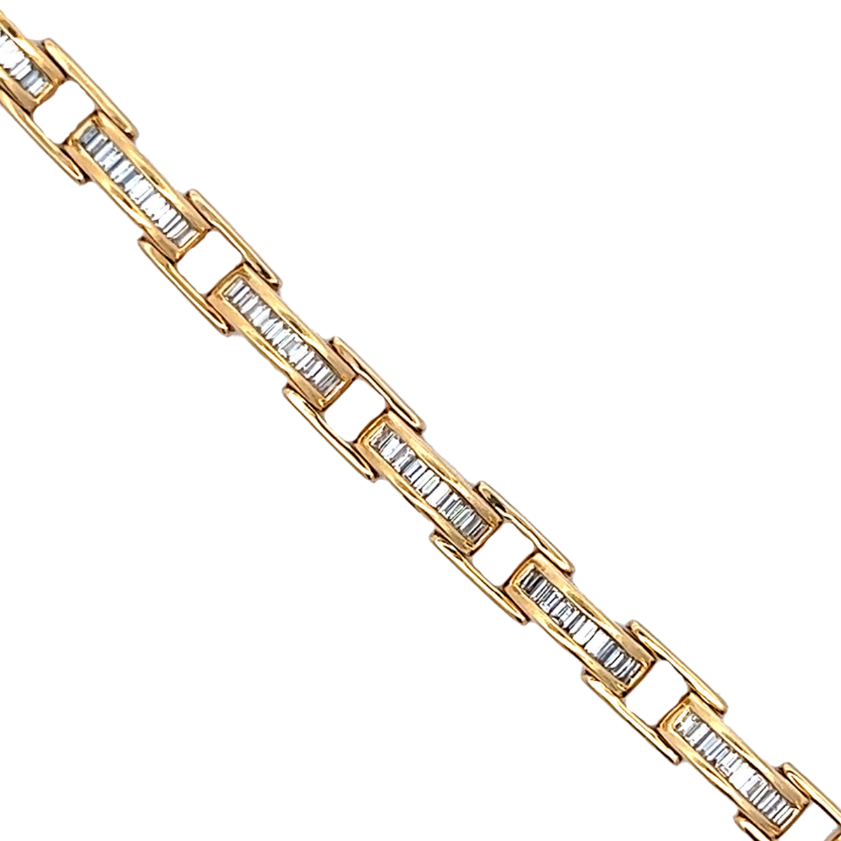 1980s 18KT Yellow Gold Diamond Bracelet close-up details