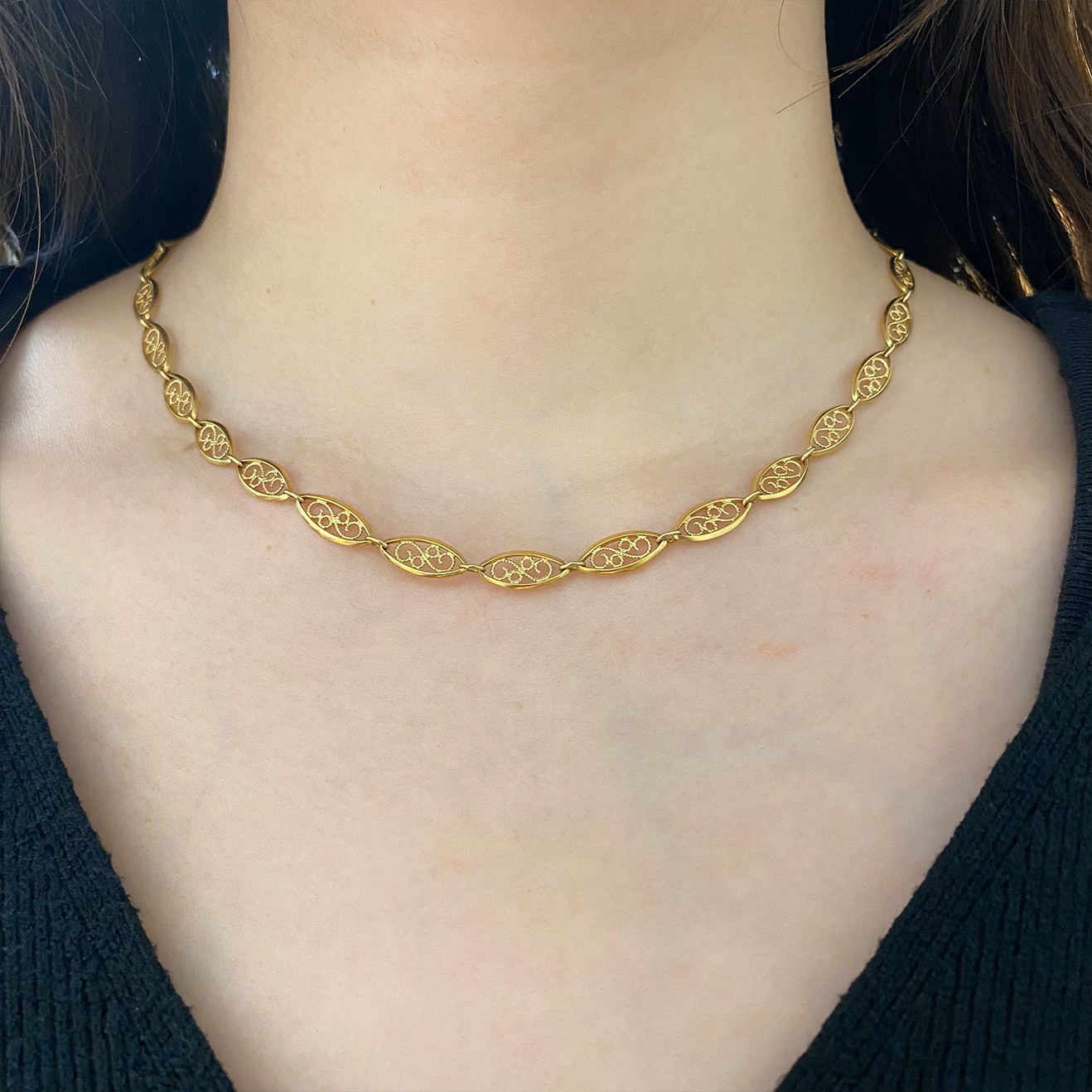 Art Nouveau 18KT Yellow Gold Necklace worn on neck