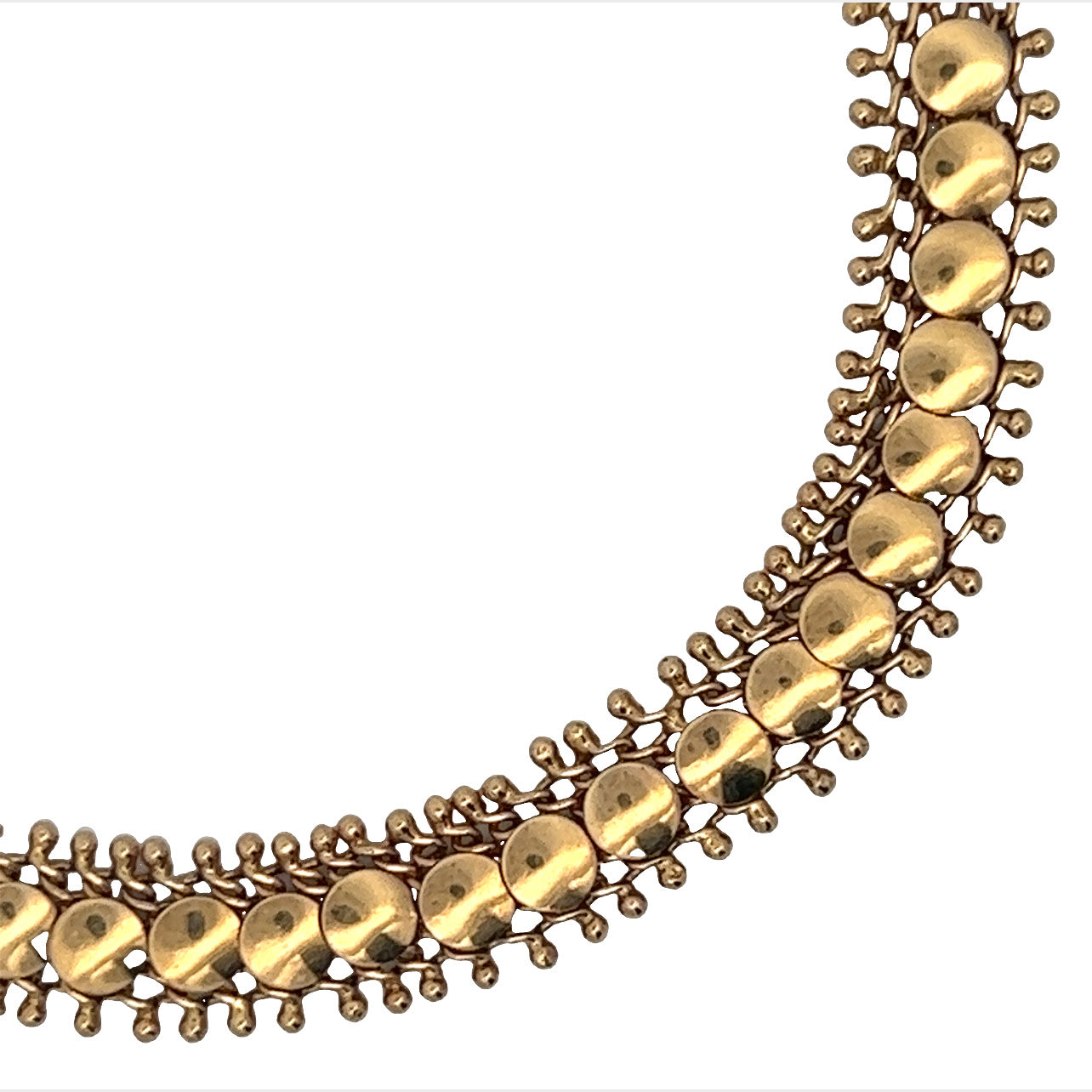 Retro 18KT Yellow Gold Necklace close-up details