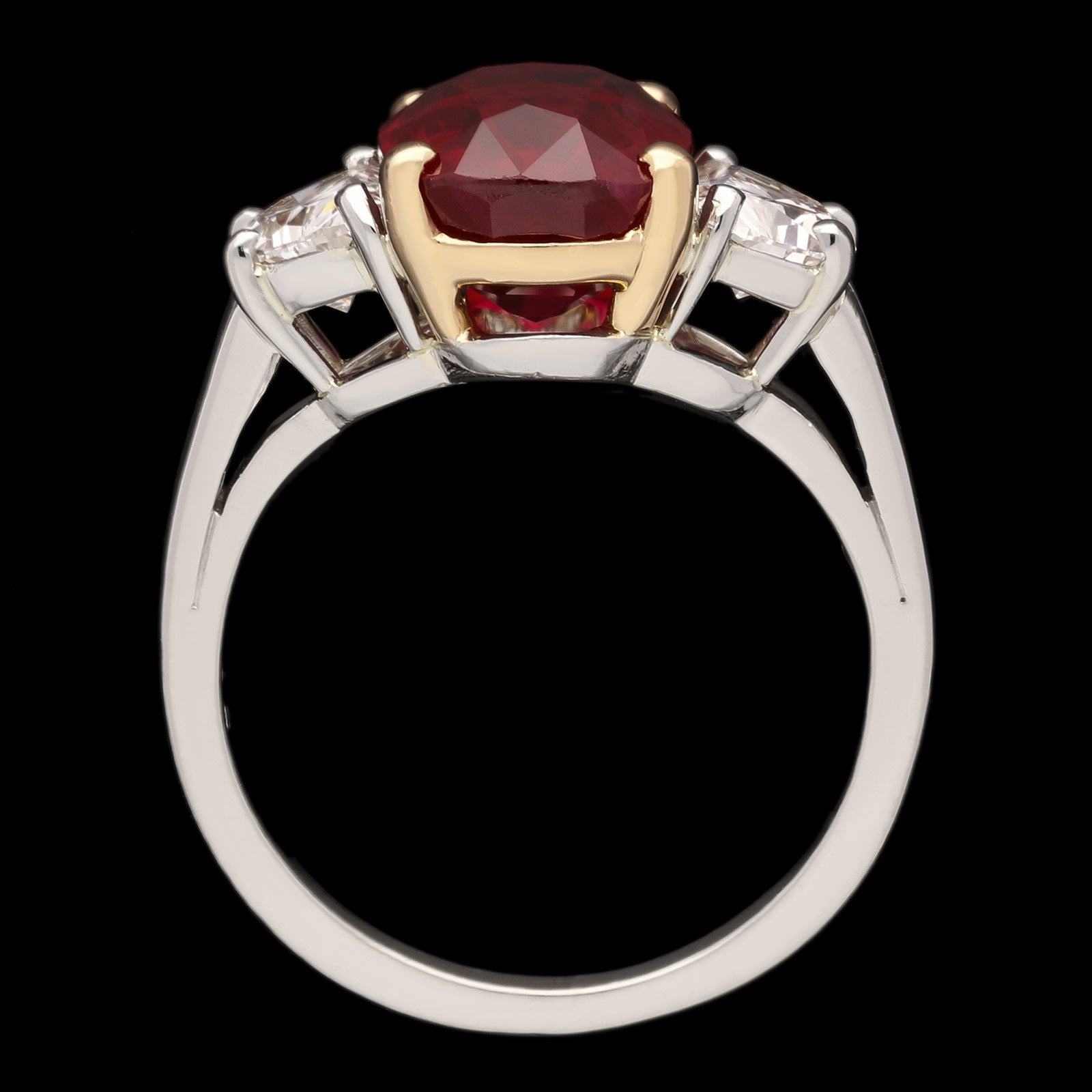 Oscar Heyman 1980s Platinum & Yellow Gold Ruby Ring profile view