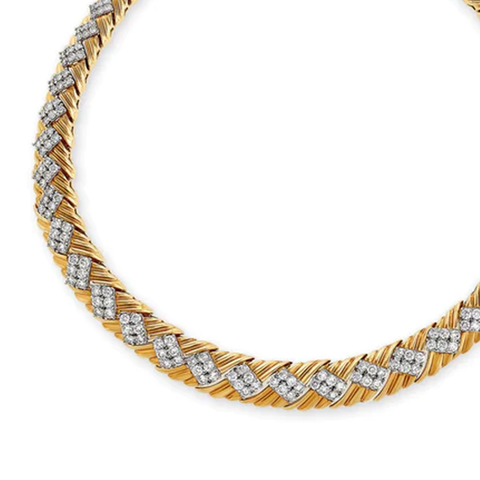 1980s 18KT Yellow Gold Diamond Basket Weave Collar Necklace close-up front view