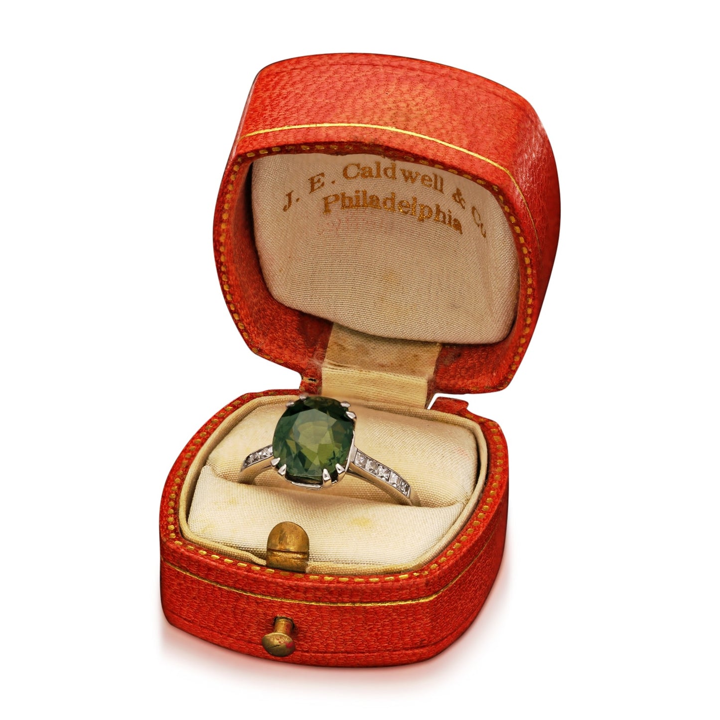 JE Caldwell Art Deco Platinum Alexandrite Color Change Ring in jewelry box