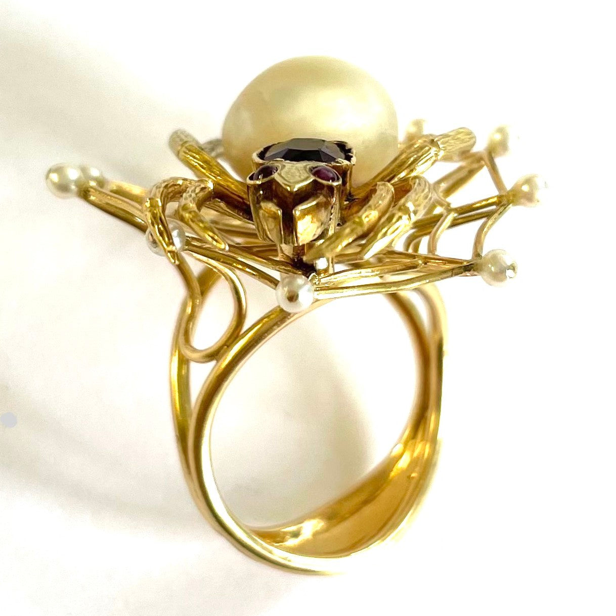 Post-1980s 18KT Yellow Gold Natural Pearl & Garnet Spider Ring profile view