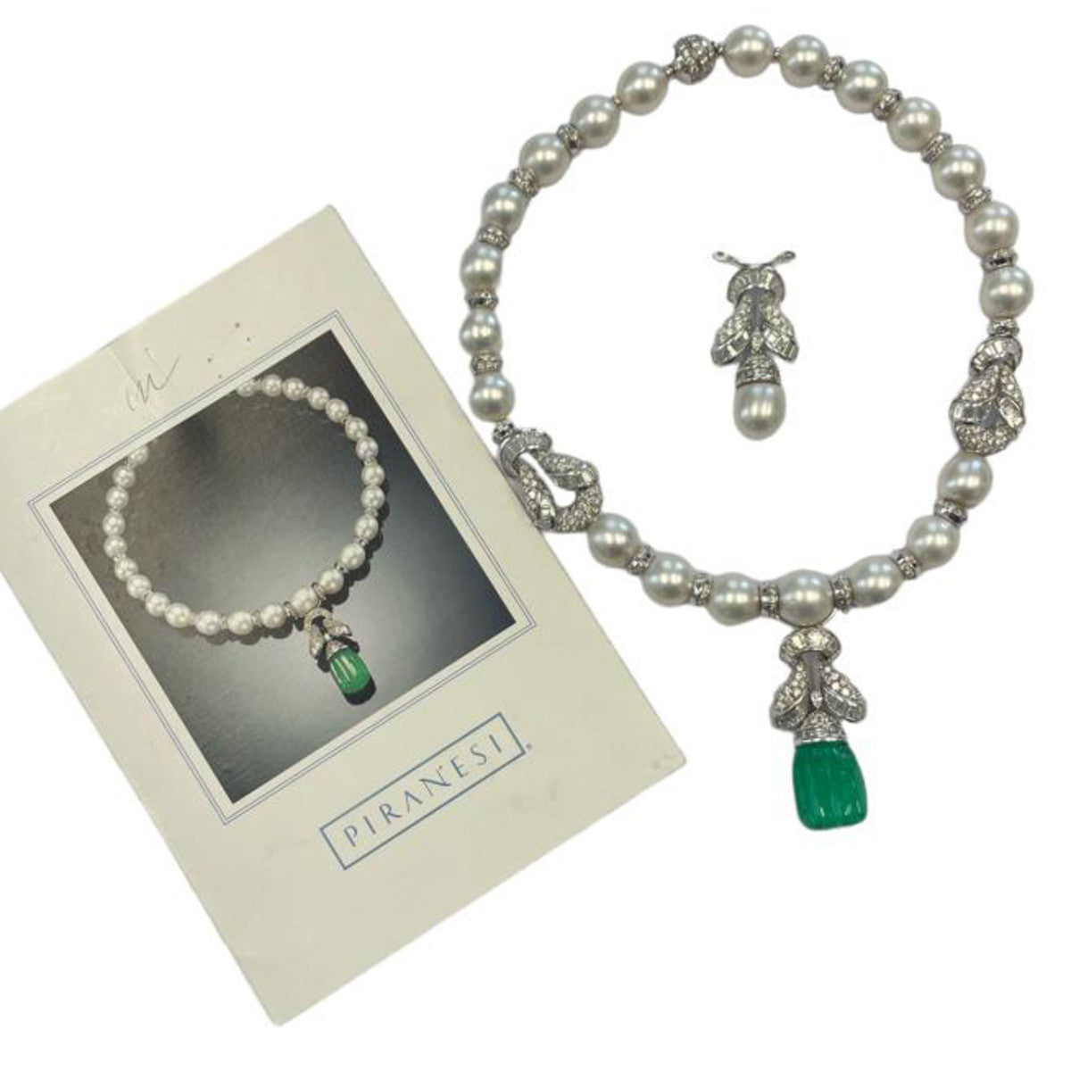 Piranesi Italy 1980s Platinum Emerald, Diamond & Cultured Pearl Necklace with jewelry box