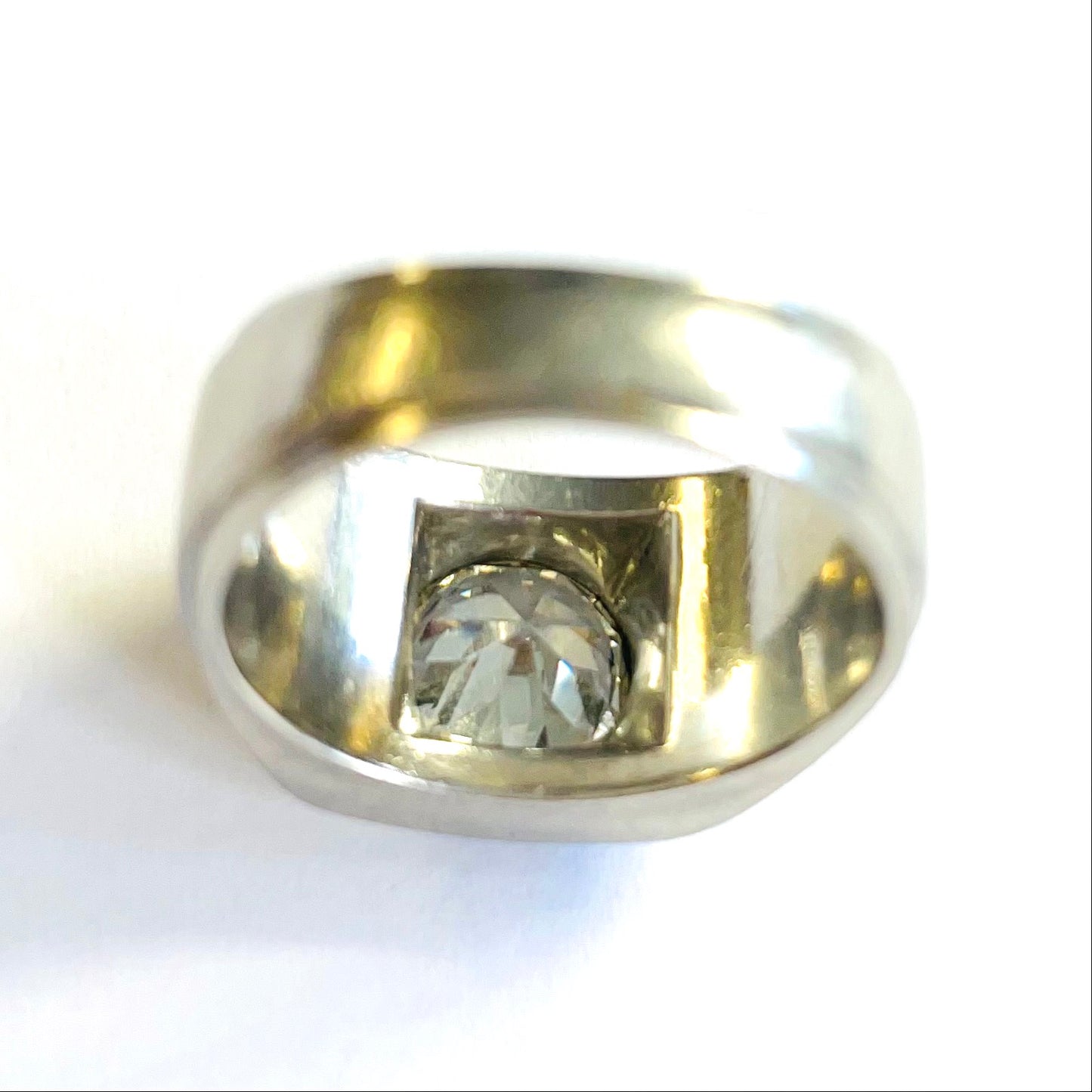 French Art Deco Platinum Diamond Ring back