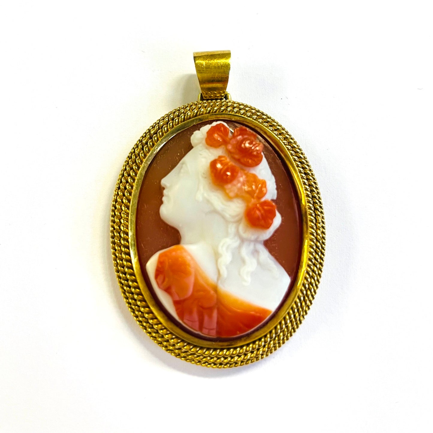 Victorian 18KT Yellow Gold Agate Pendants front