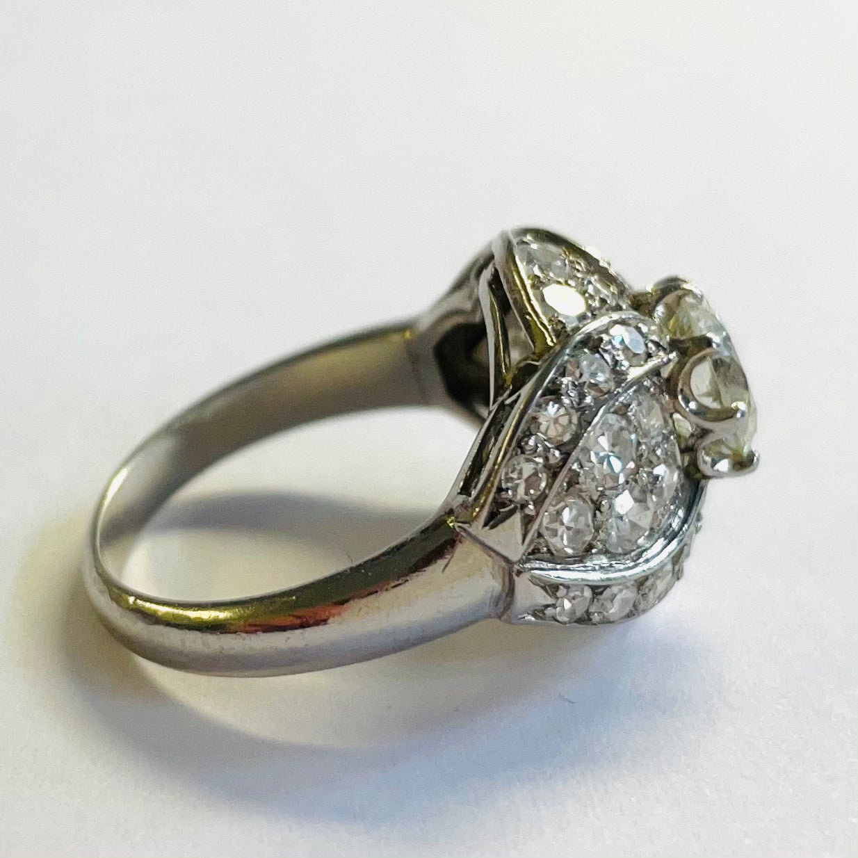 Edwardian Platinum Diamond Ring side