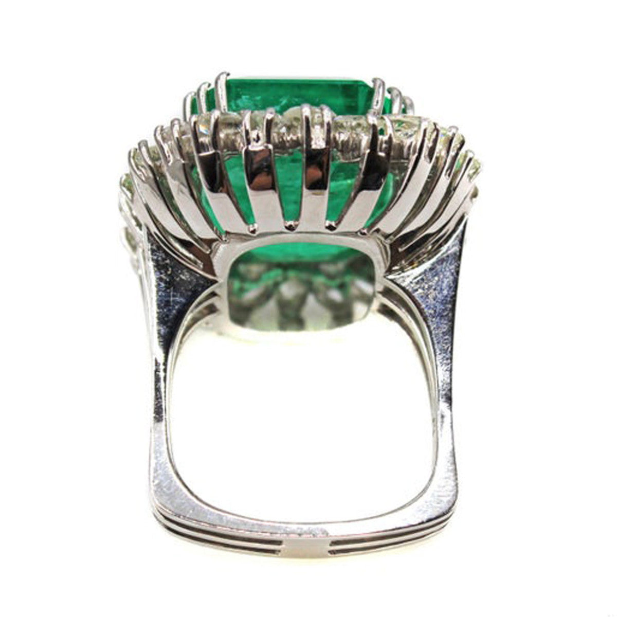 1970s 18KT White Gold Emerald & Diamond Ring back