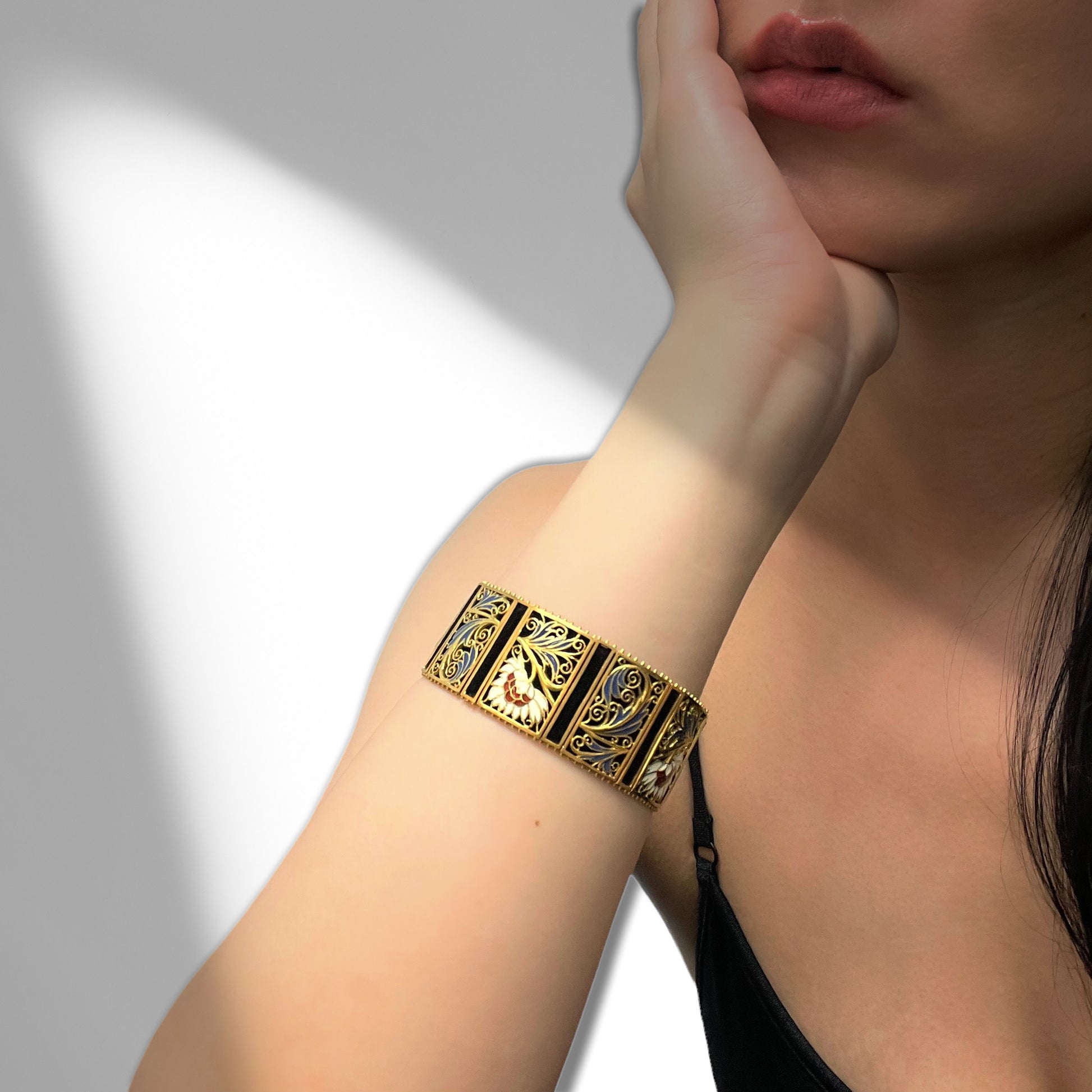 Masriera Art Nouveau 18KT Yellow Gold Enamel Plique-a-jour Bracelet worn on wrist