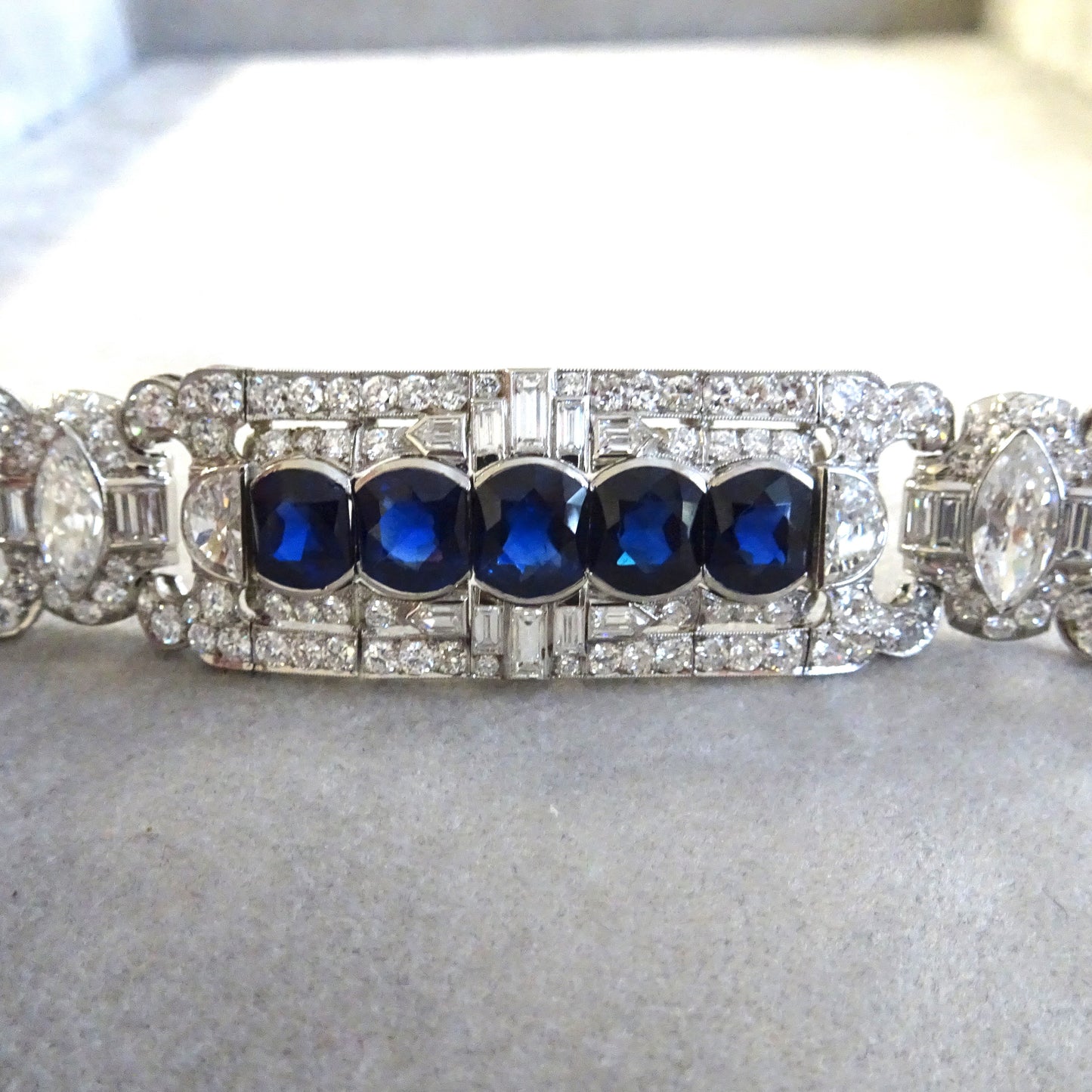 Art Deco Platinum Unheated Sapphire & Diamond Bracelet close-up