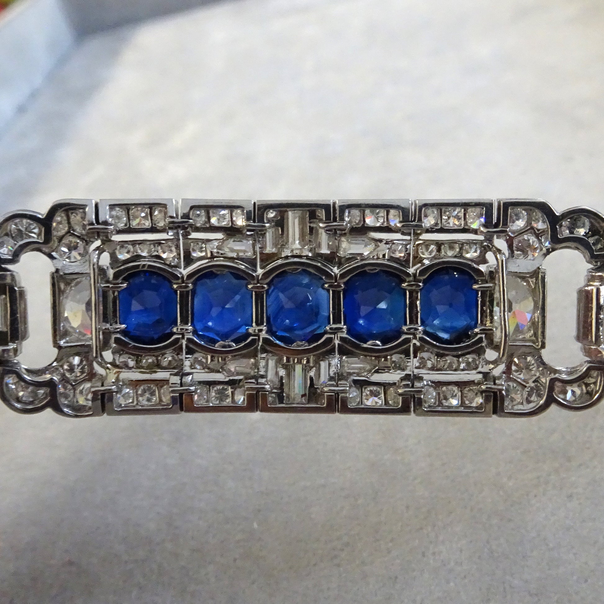 Art Deco Platinum Unheated Sapphire & Diamond Bracelet back close-up