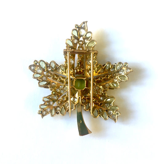 René Boivin 1940s 18KT Yellow Gold Diamond & Peridot Leaf Brooch back