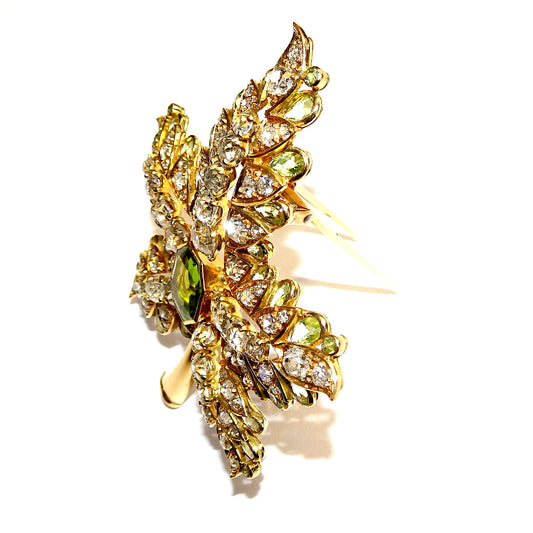 René Boivin 1940s 18KT Yellow Gold Diamond & Peridot Leaf Brooch side