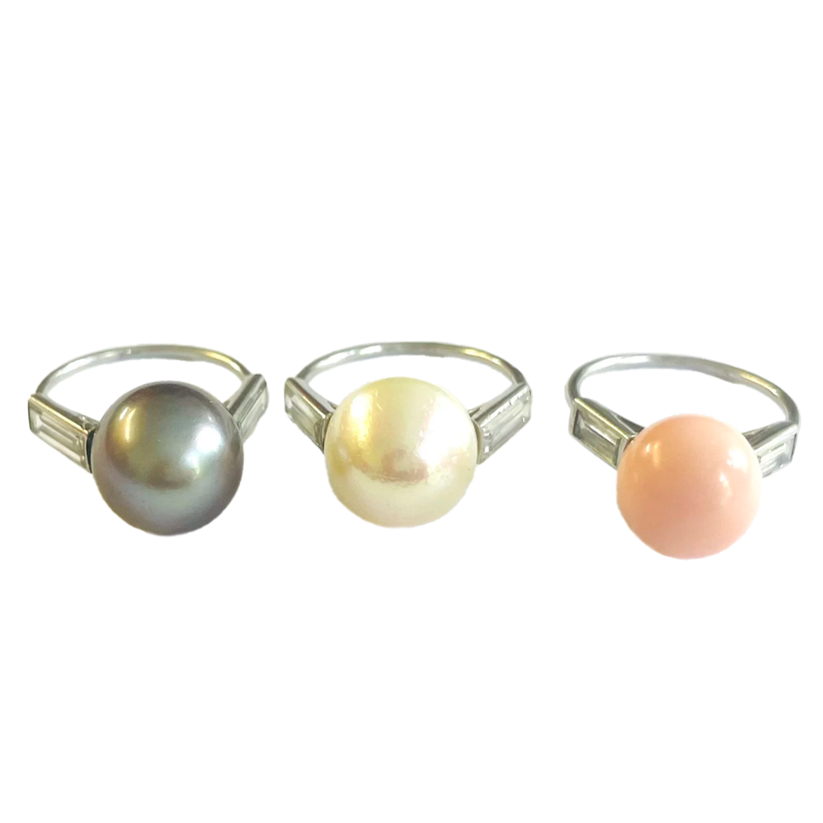 French Art Deco Platinum Natural Pearl & Conch Pearl Ring Set front