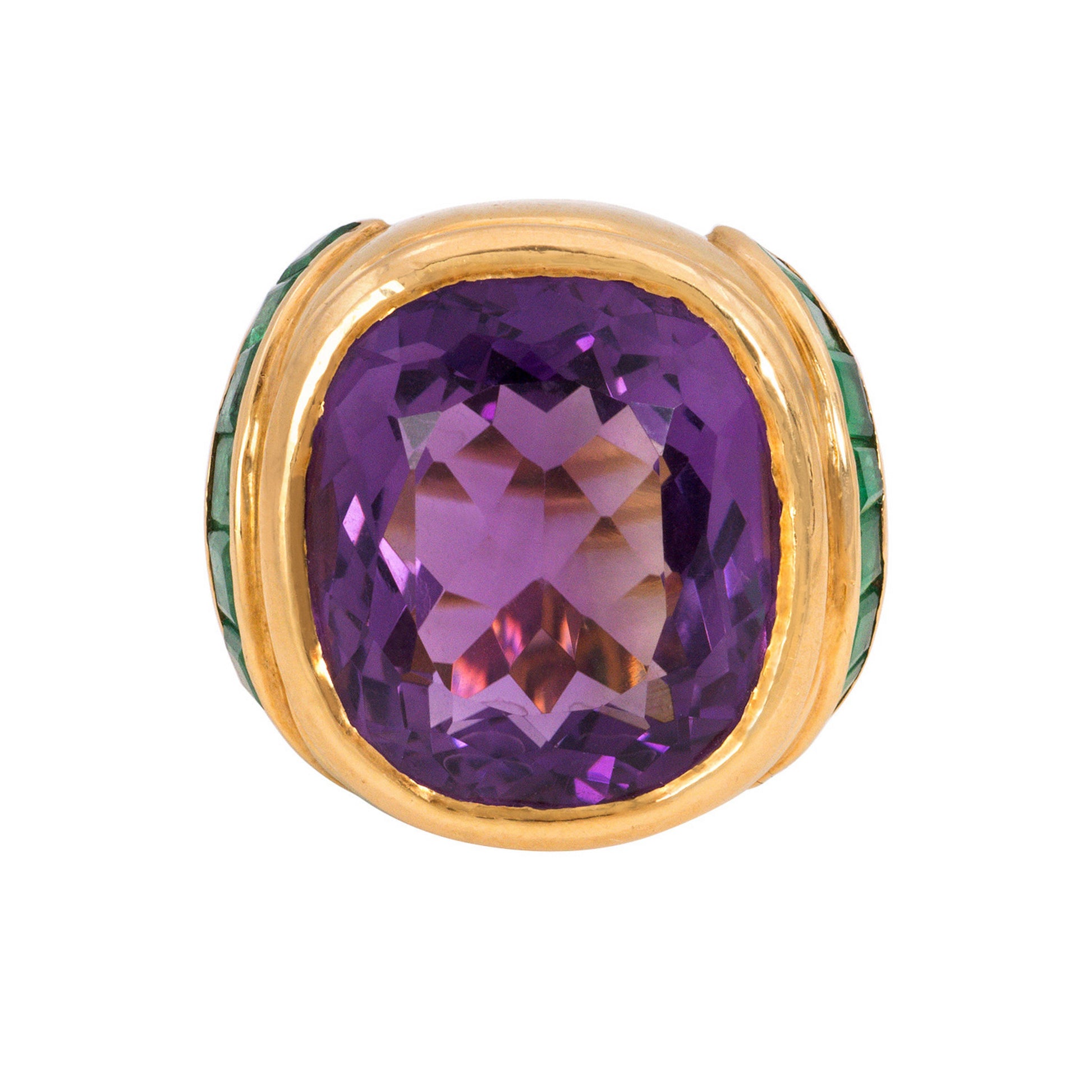 French 1970s 18KT Yellow Gold Amethyst & Emerald Ring front