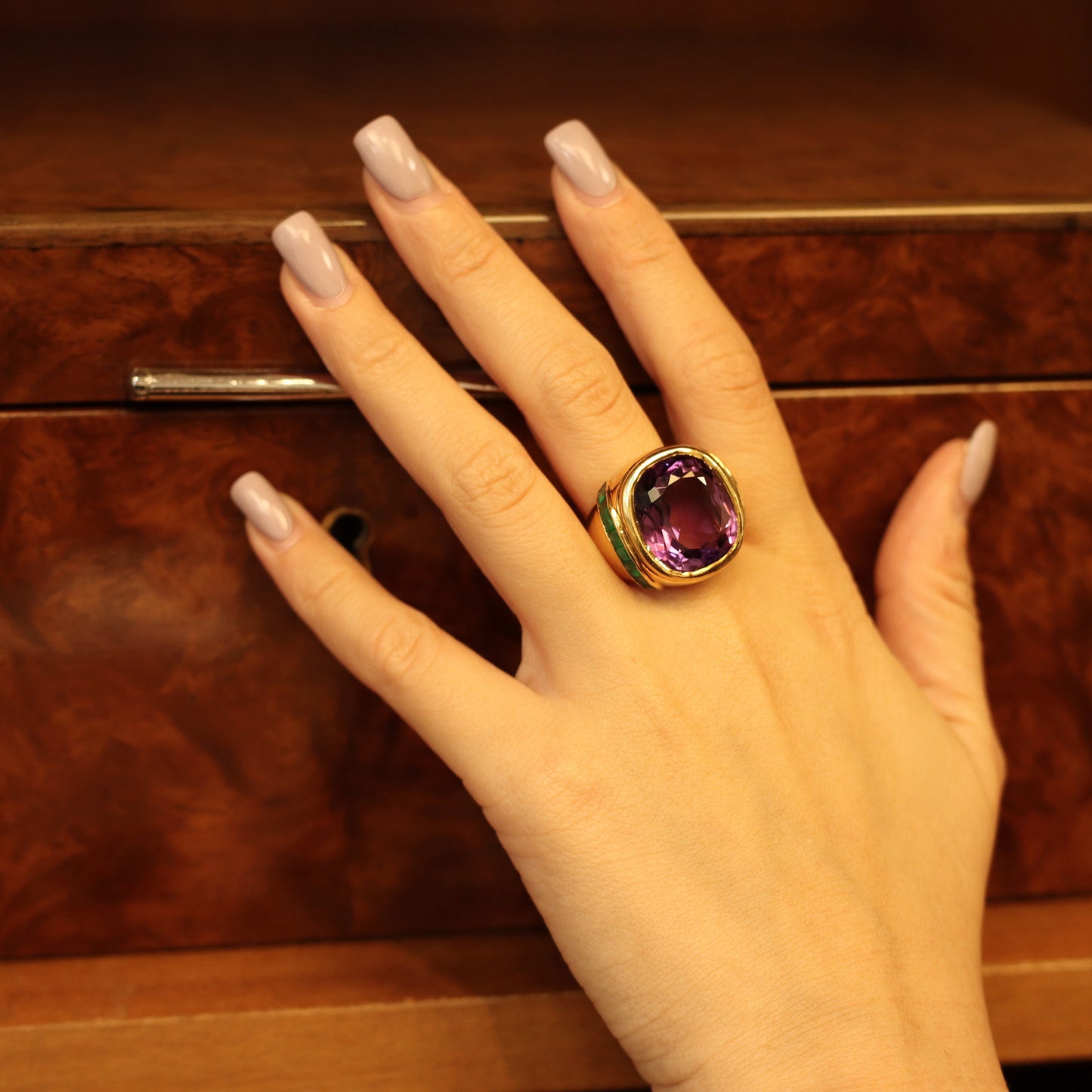 French 1970s 18KT Yellow Gold Amethyst & Emerald Ring