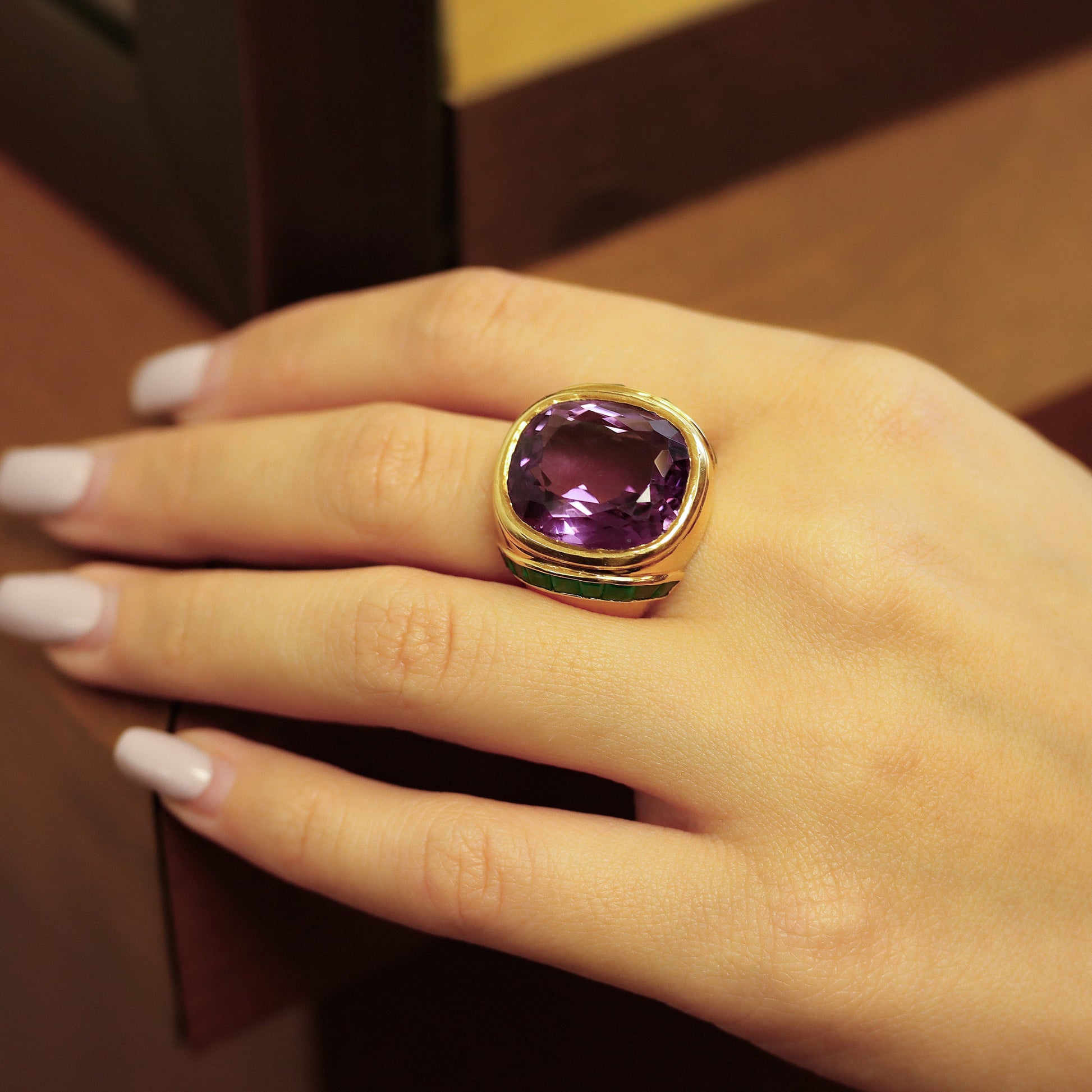 French 1970s 18KT Yellow Gold Amethyst & Emerald Ring